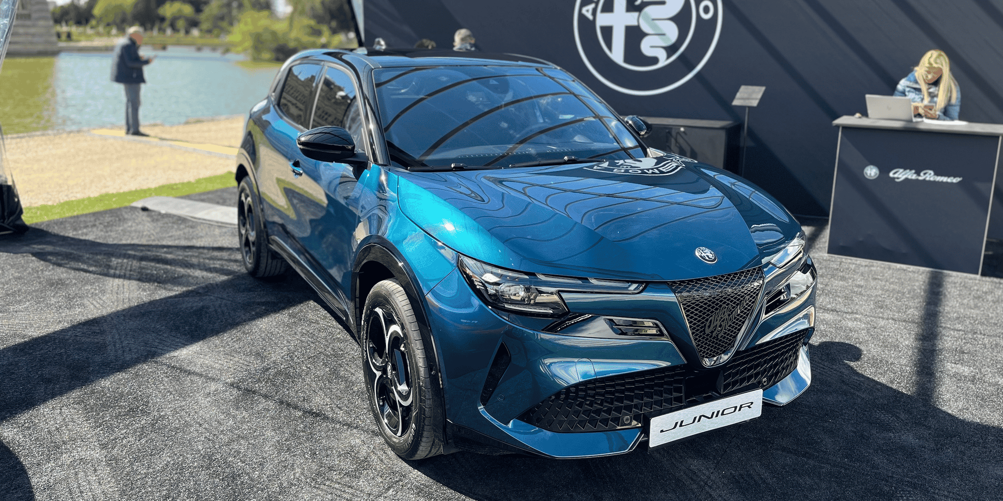 Avec sa nouvelle Junior, Alfa Romeo se convertit à l'électrique.