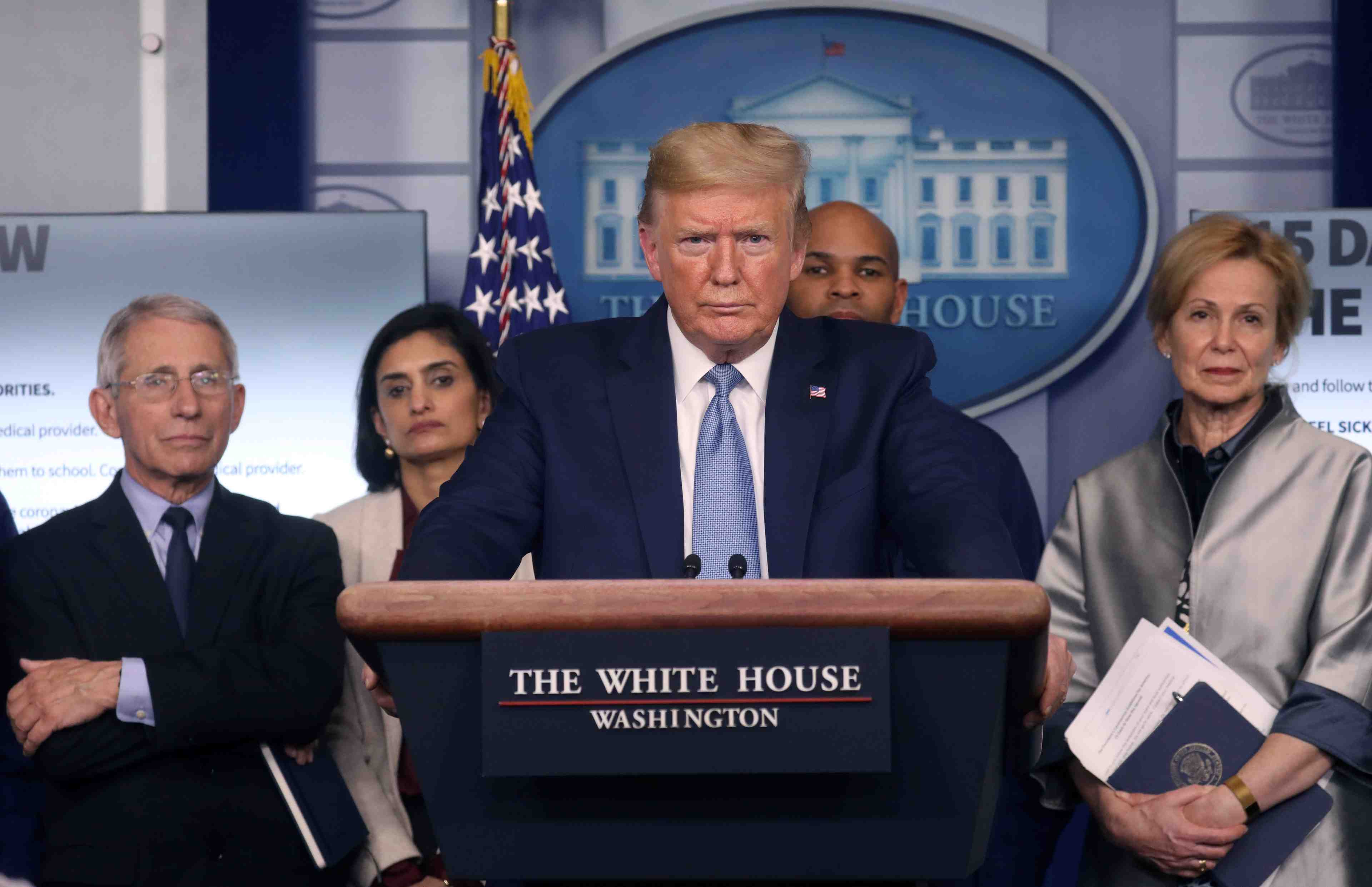 Coronavirus: l'administration trump veut un plan de soutien de 850 milliards de dollars