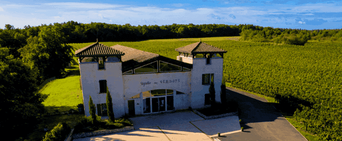 Racheté en 2021, le vignoble Les Verdots a décidé de tourner le dos aux appellations.