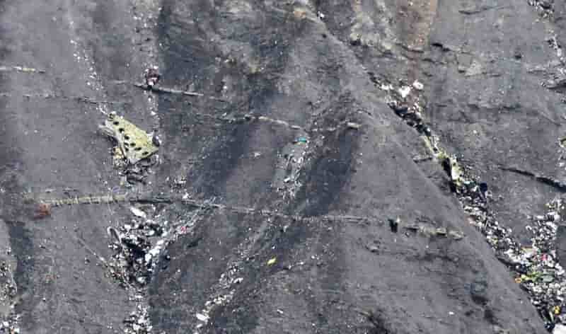 Rien ne pointe vers un attentat terroriste pour le crash de l'a320, selon le procureur