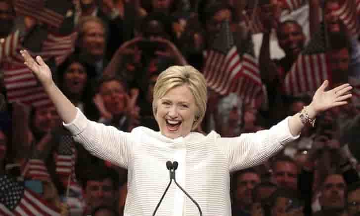 Comment adoucir l'image de hillary clinton