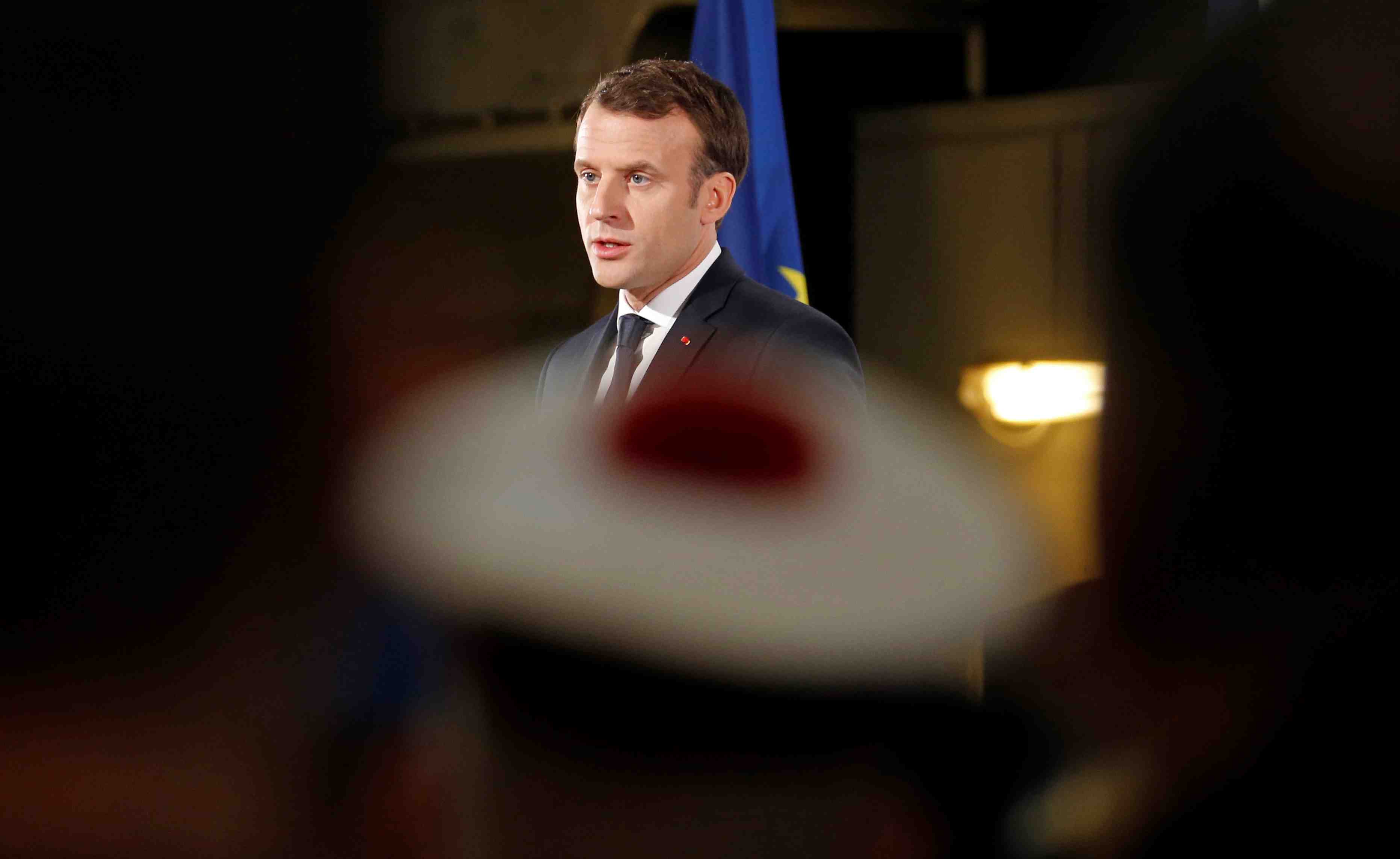 Le senat menace la reforme constitutionnelle de macron