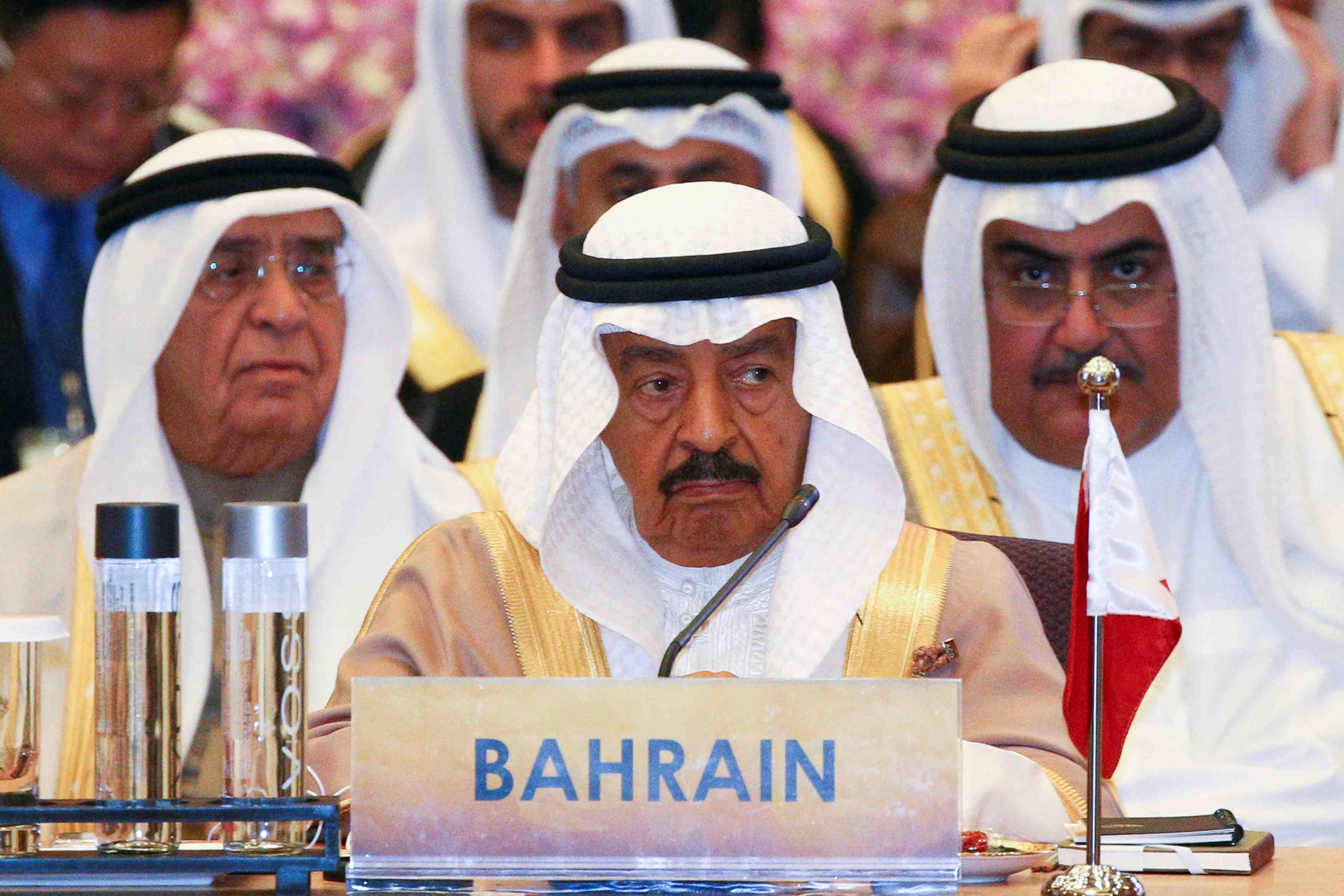 Deces du premier ministre de bahrein, en poste depuis 1971