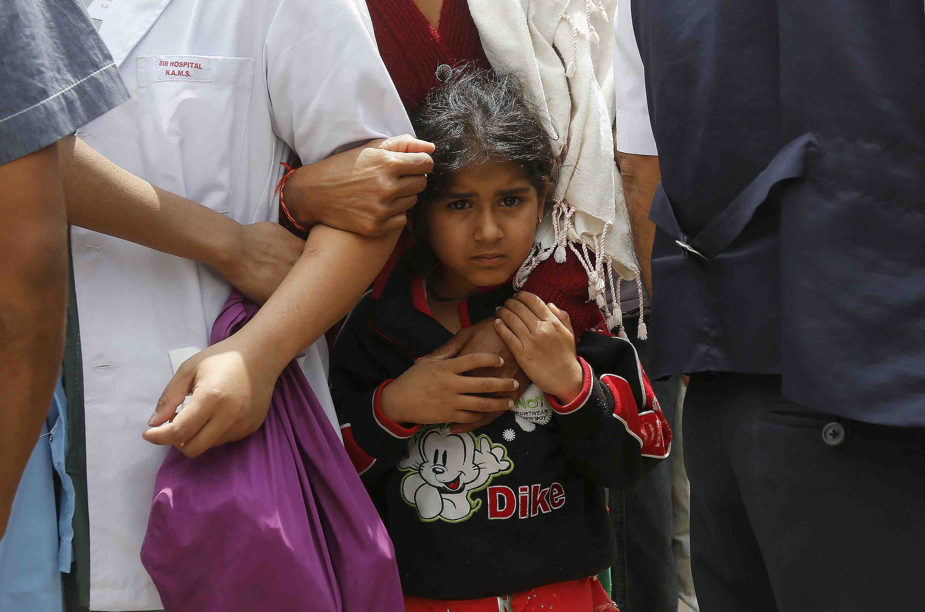 Pres d'un million d'enfants durement affectes par les consequence du seisme au nepal, selon l’unicef