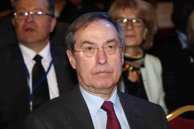 Claude gueant se dit victime d'une instrumentalisation de la justice