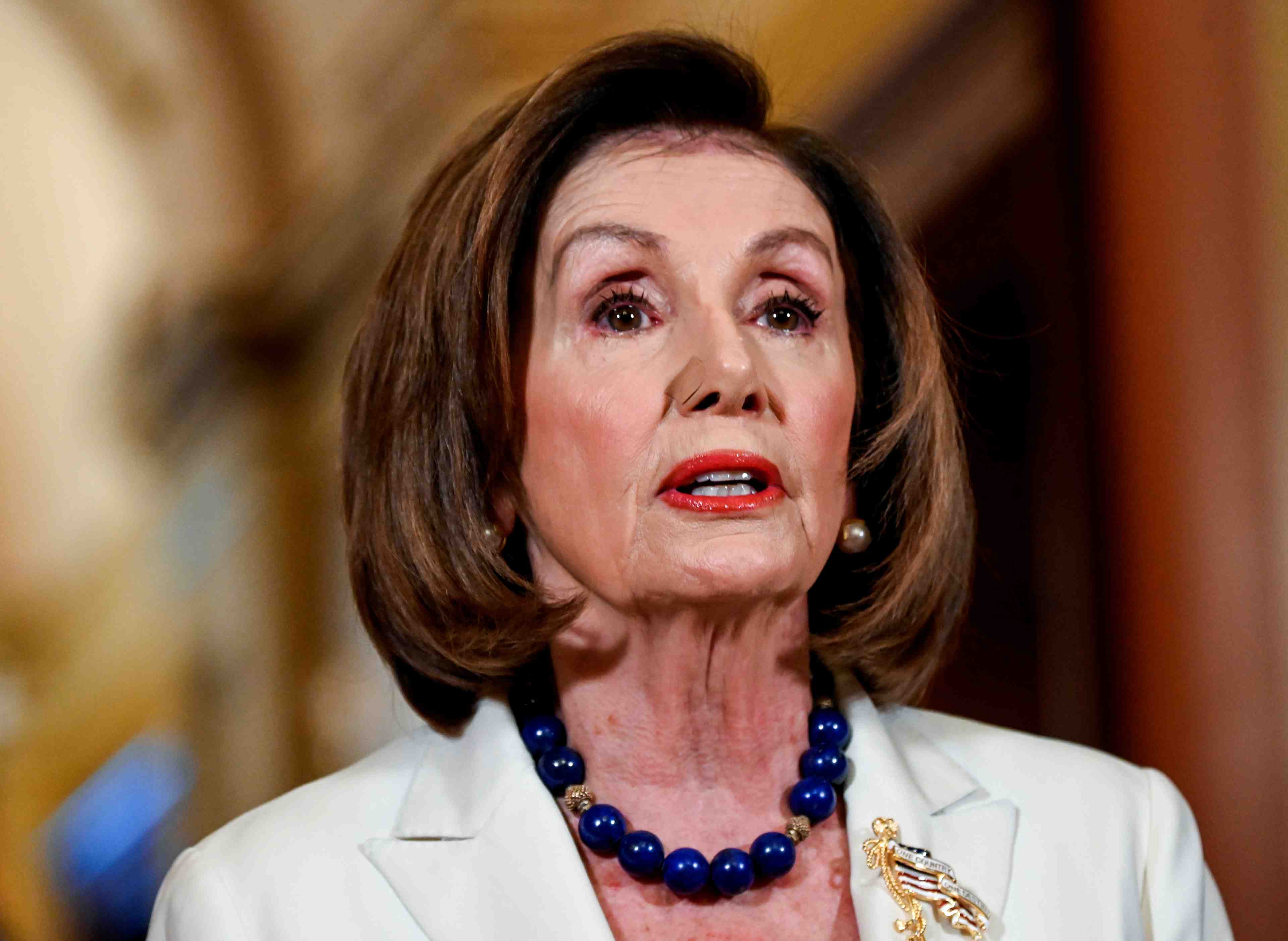 Usa: la procedure d'"impeachment" franchit une nouvelle etape