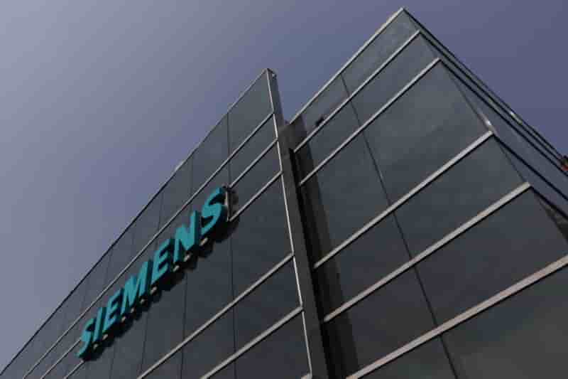 Ferroviaire: siemens choisira alstom ou bombardier