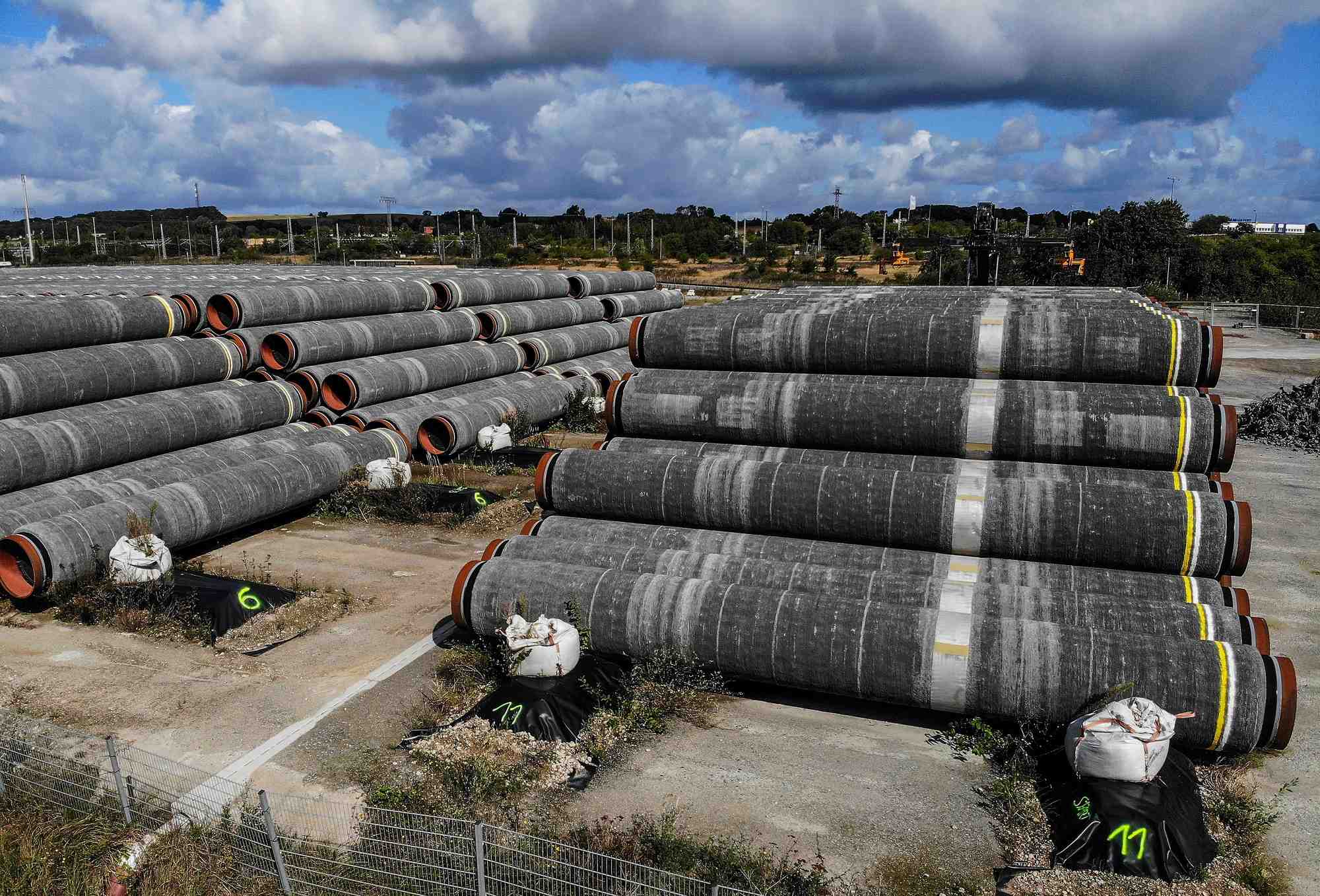 Reprise de la construction du gazoduc nord stream 2 en mer baltique