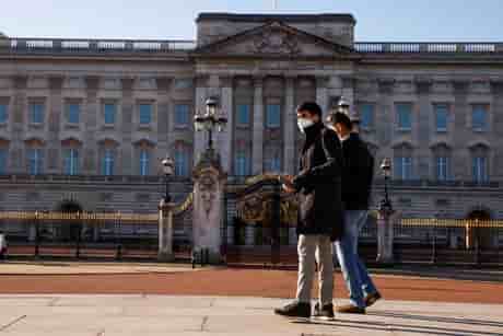 Plus de 20 millions de britanniques vaccines contre le covid-19