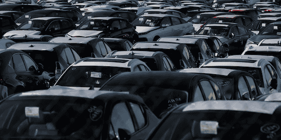 Les équipementiers automobiles s’attendent à payer au prix fort les difficultés des constructeurs, qui sont leurs donneurs d’ordres.