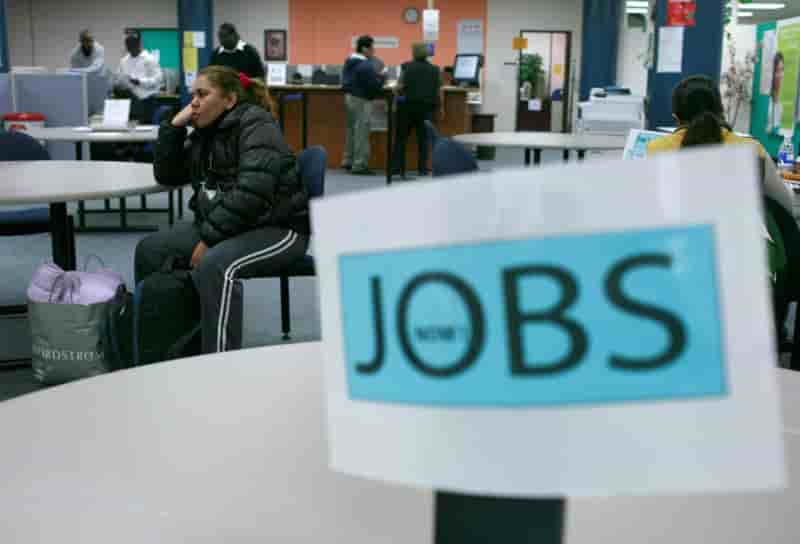 Rebond des creations d'emplois en janvier aux etats-unis
