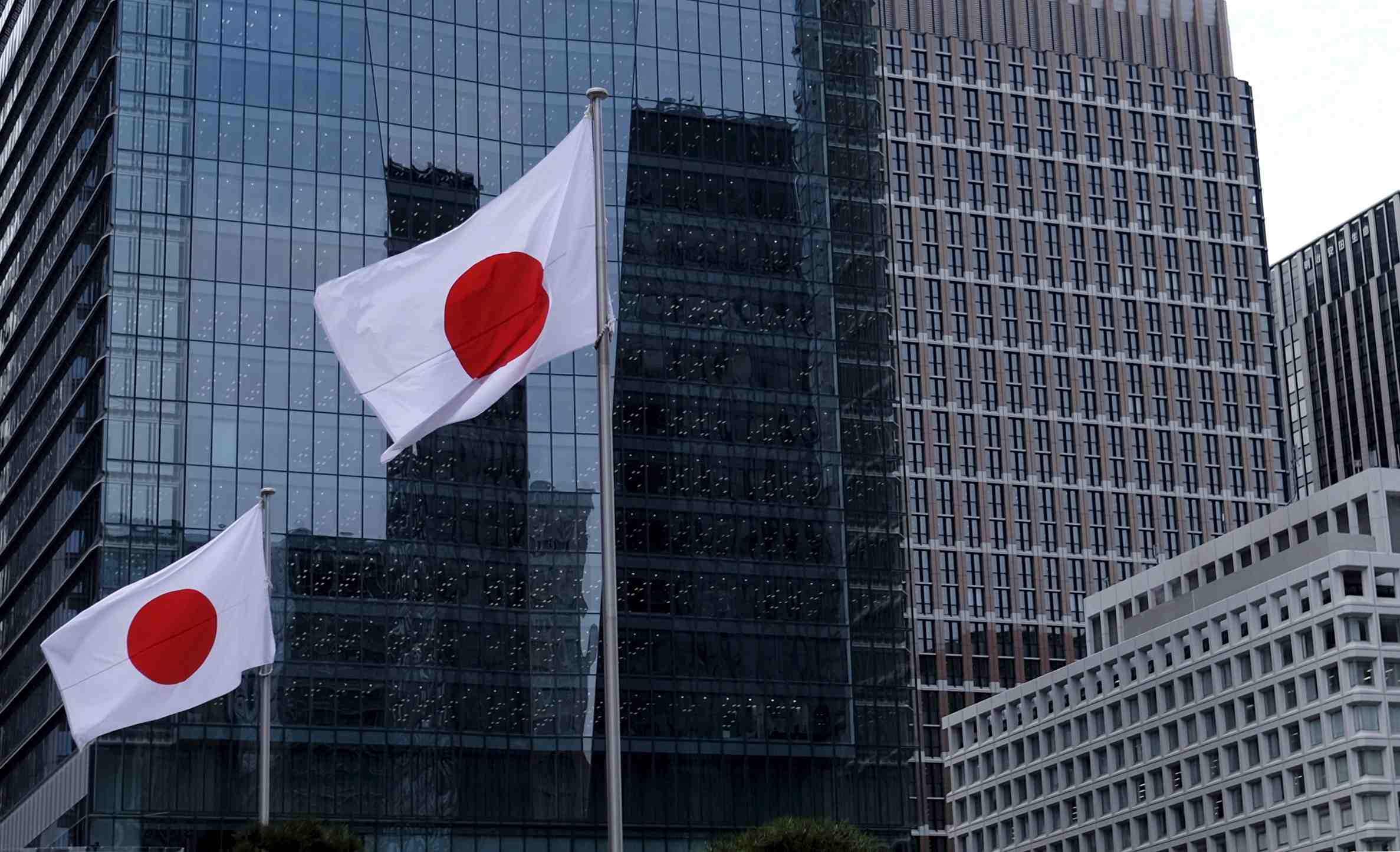 Japon: le gouvernement approuve un budget record de 939 milliards de dollars