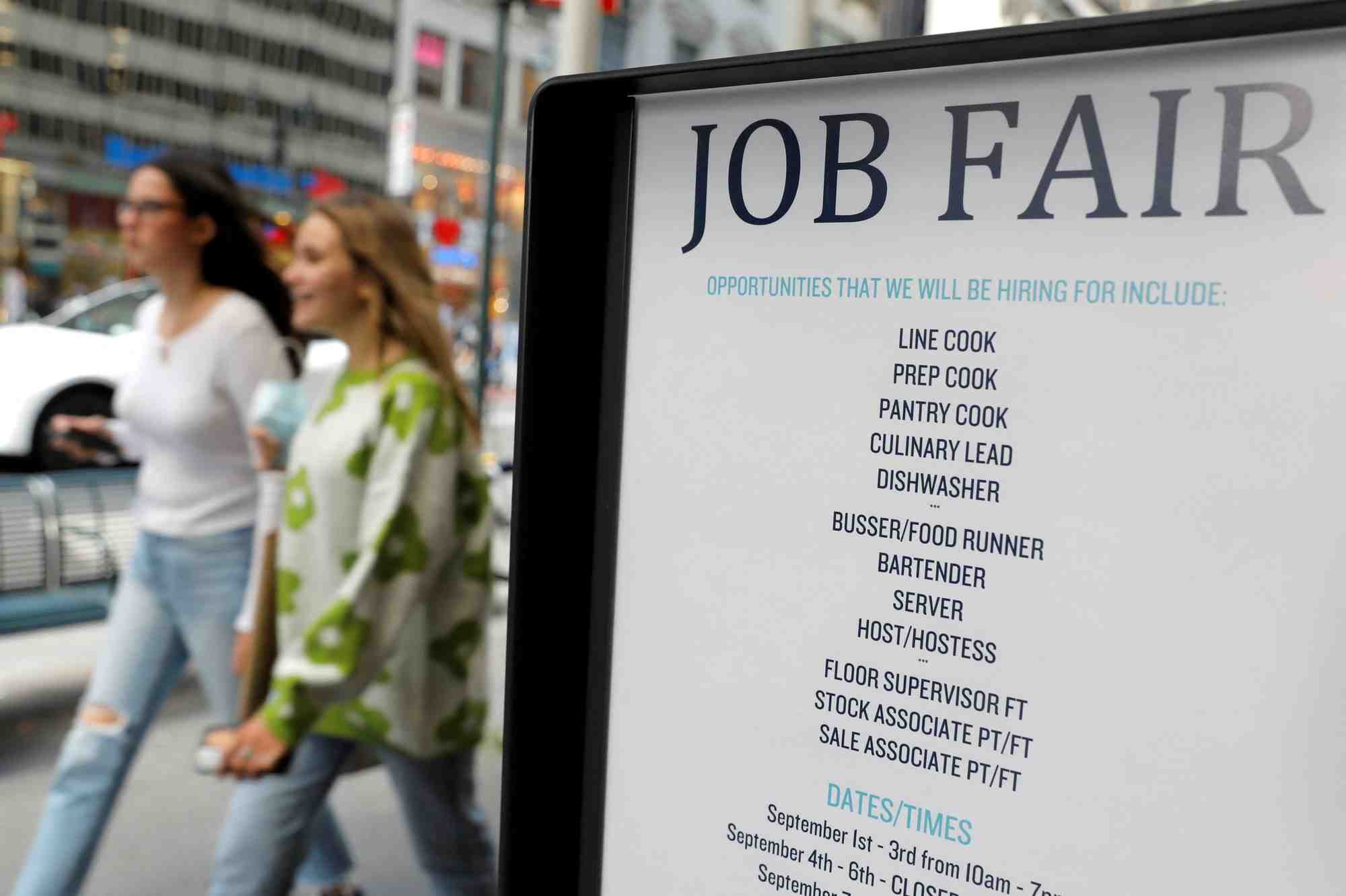 Usa: les creations d'emplois superieures aux attentes en mai