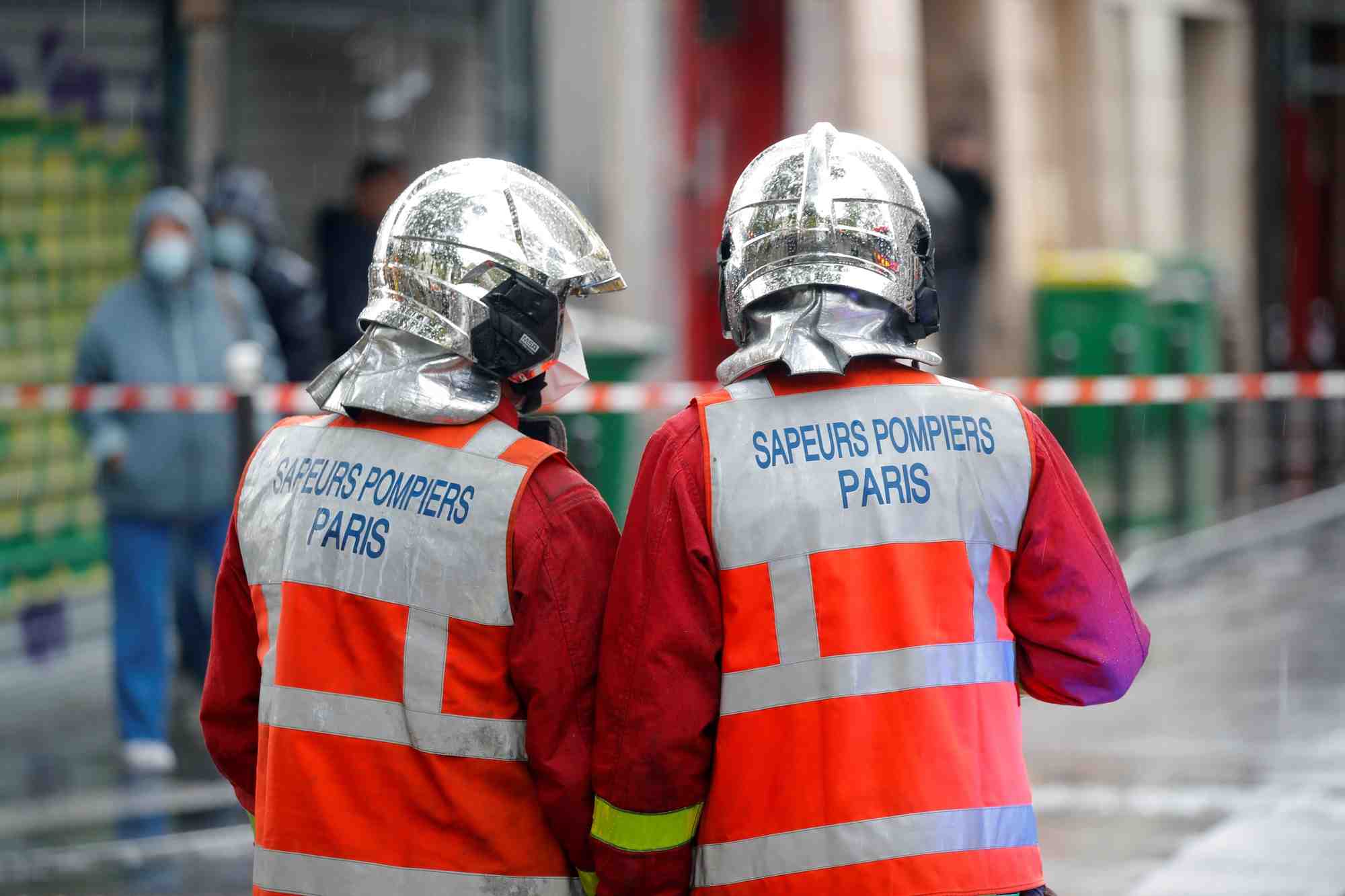 Operation de police en cours pres des anciens bureaux de charlie hebdo, a paris