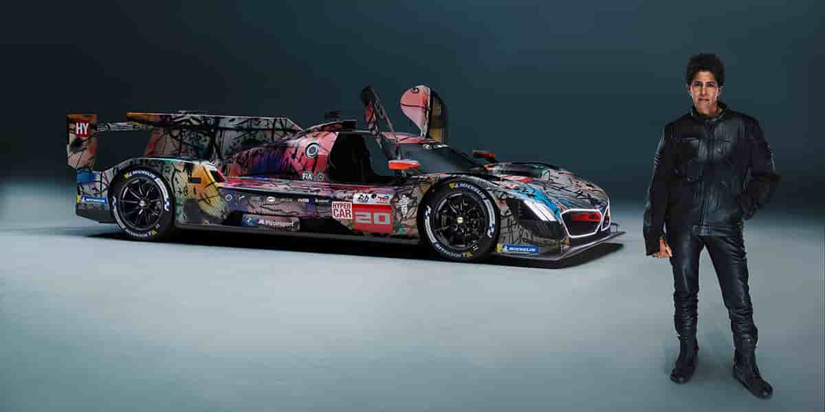 La BMW Art Car #20 peinte par l’artiste Julie Mehretu.
