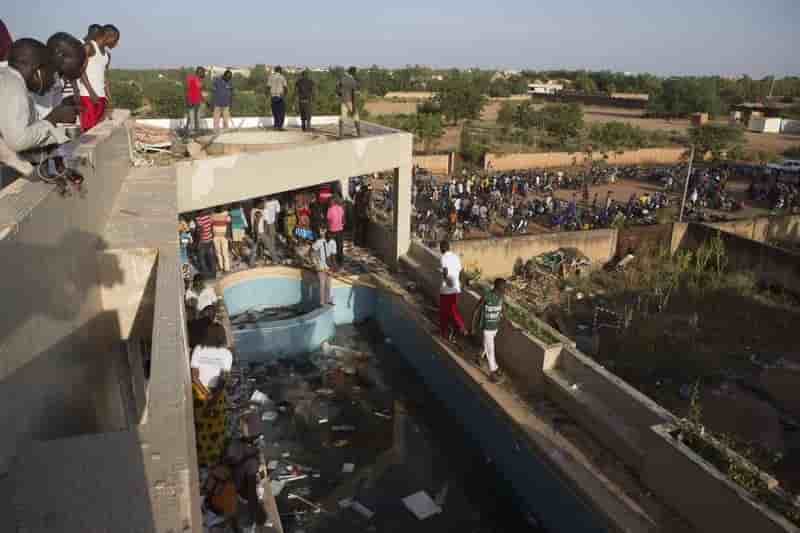 Manifestation au Burkina contre le pouvoir confisqué par l'armée