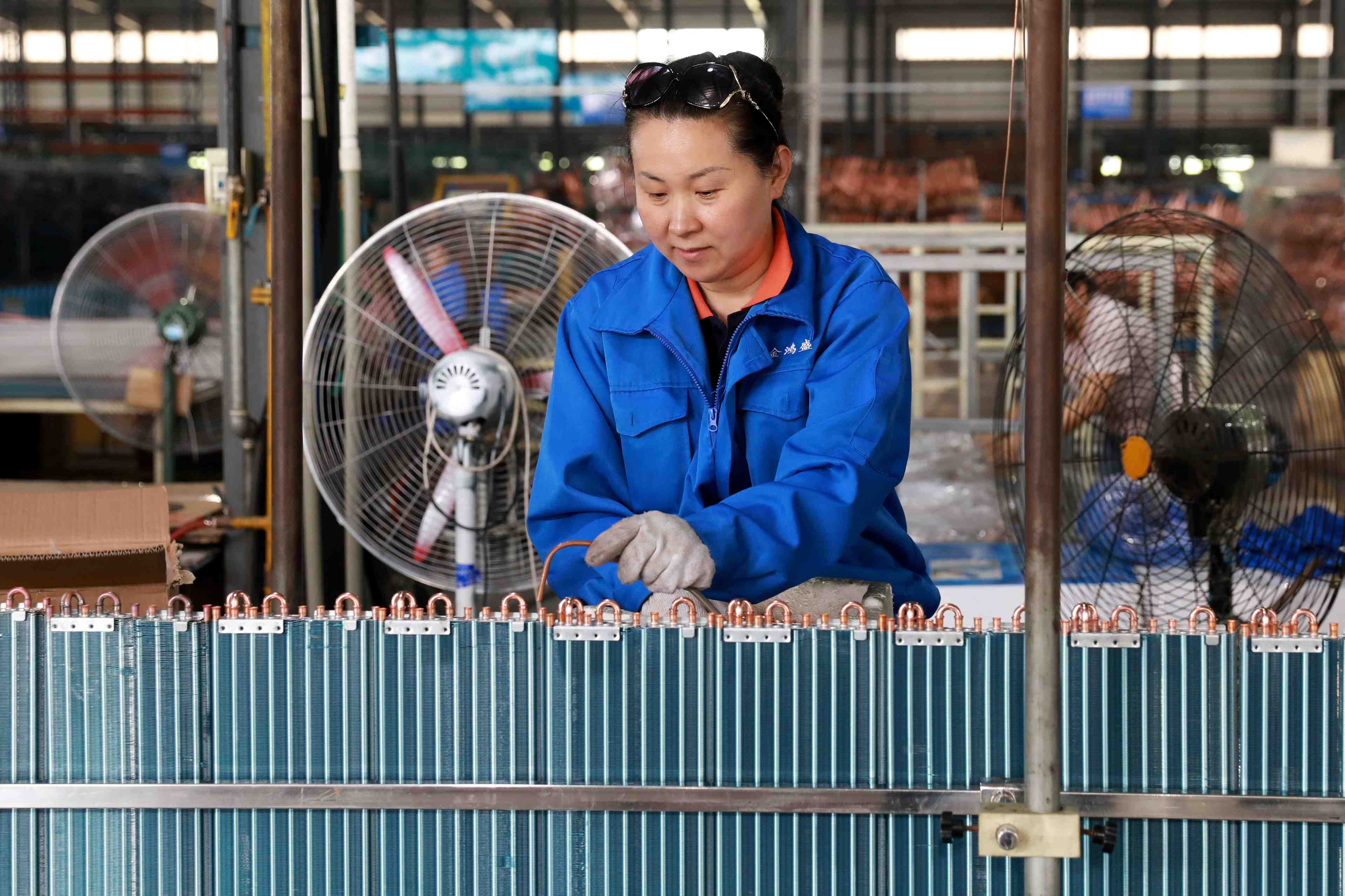 Chine: contraction plus forte qu'attendu de l'activite manufacturiere