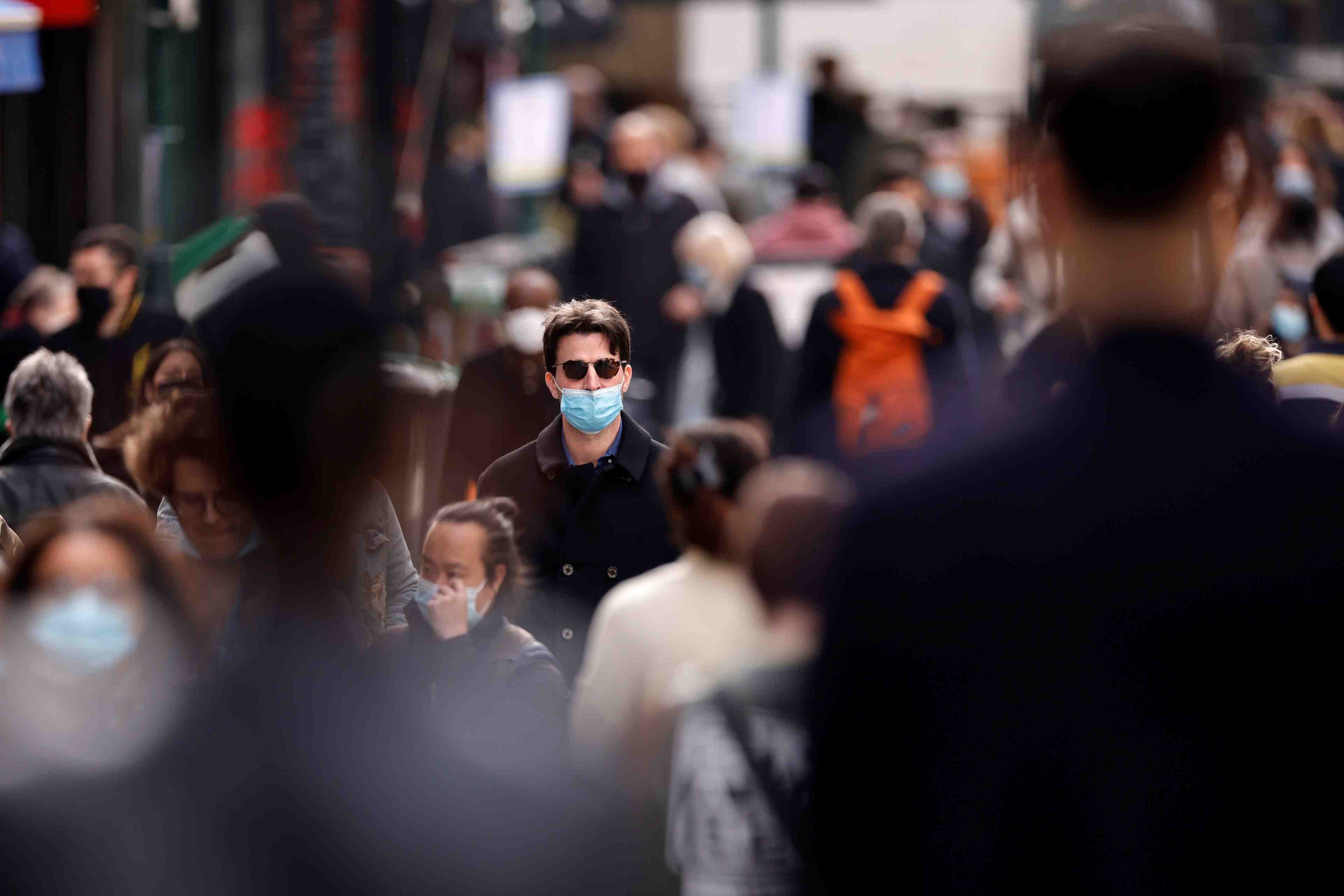 Coronavirus: plus de 30.300 nouveaux cas signales en france