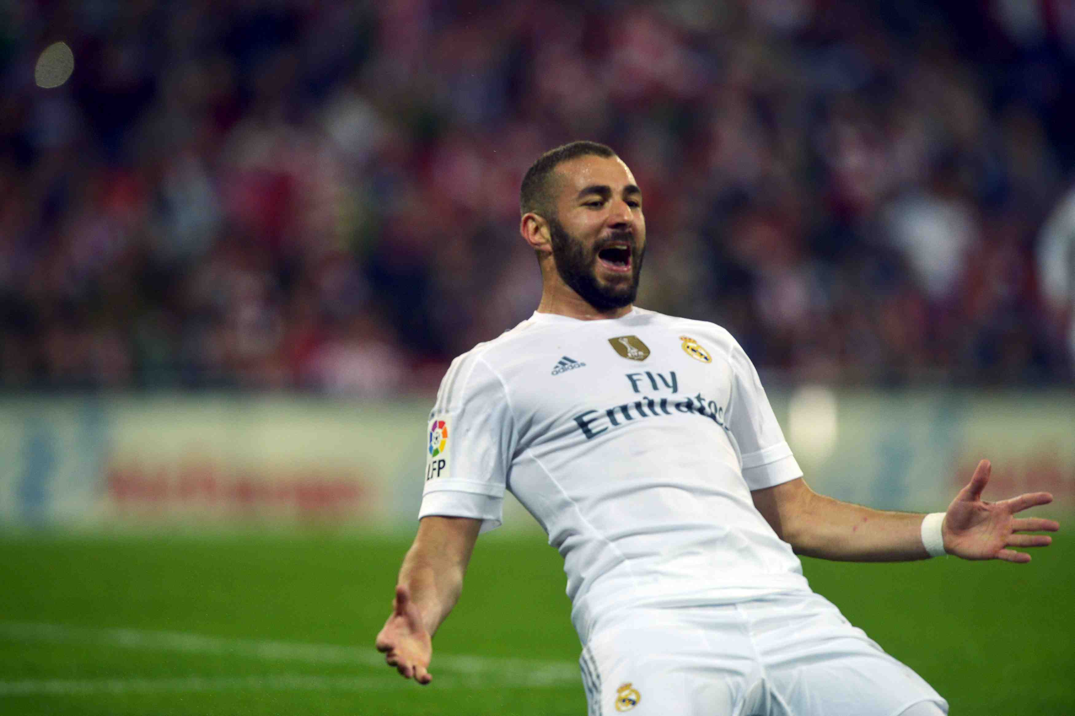 Benzema, pogba et ibrahimovic dans les 23 preselectionnes au ballon d'or