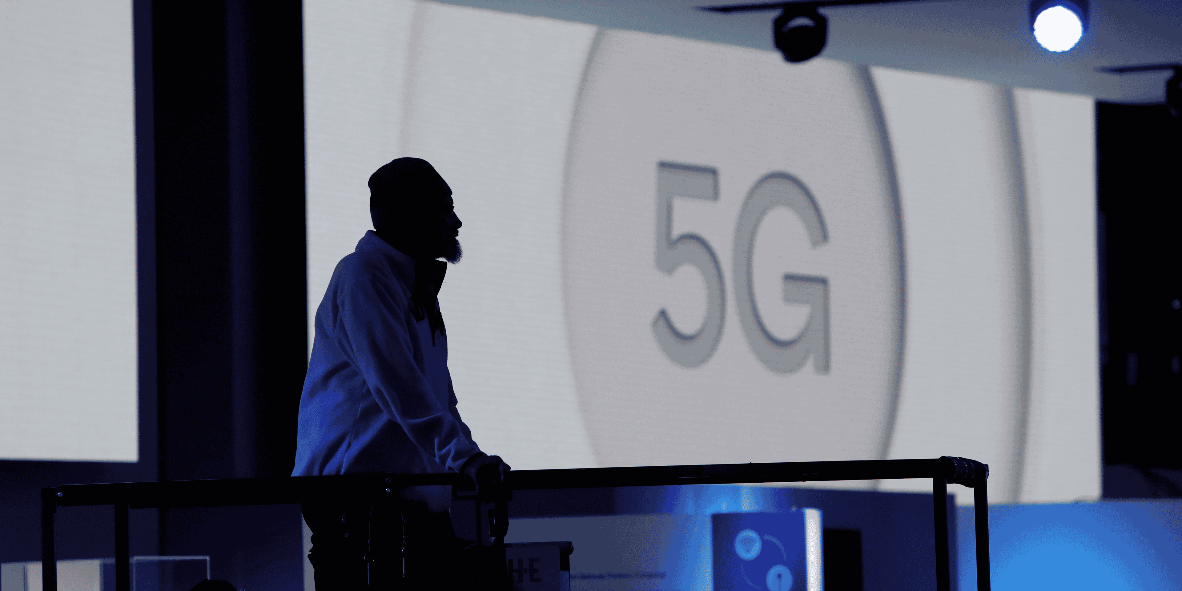 Telecoms: les usa songent a creer eux-memes un reseau 5g