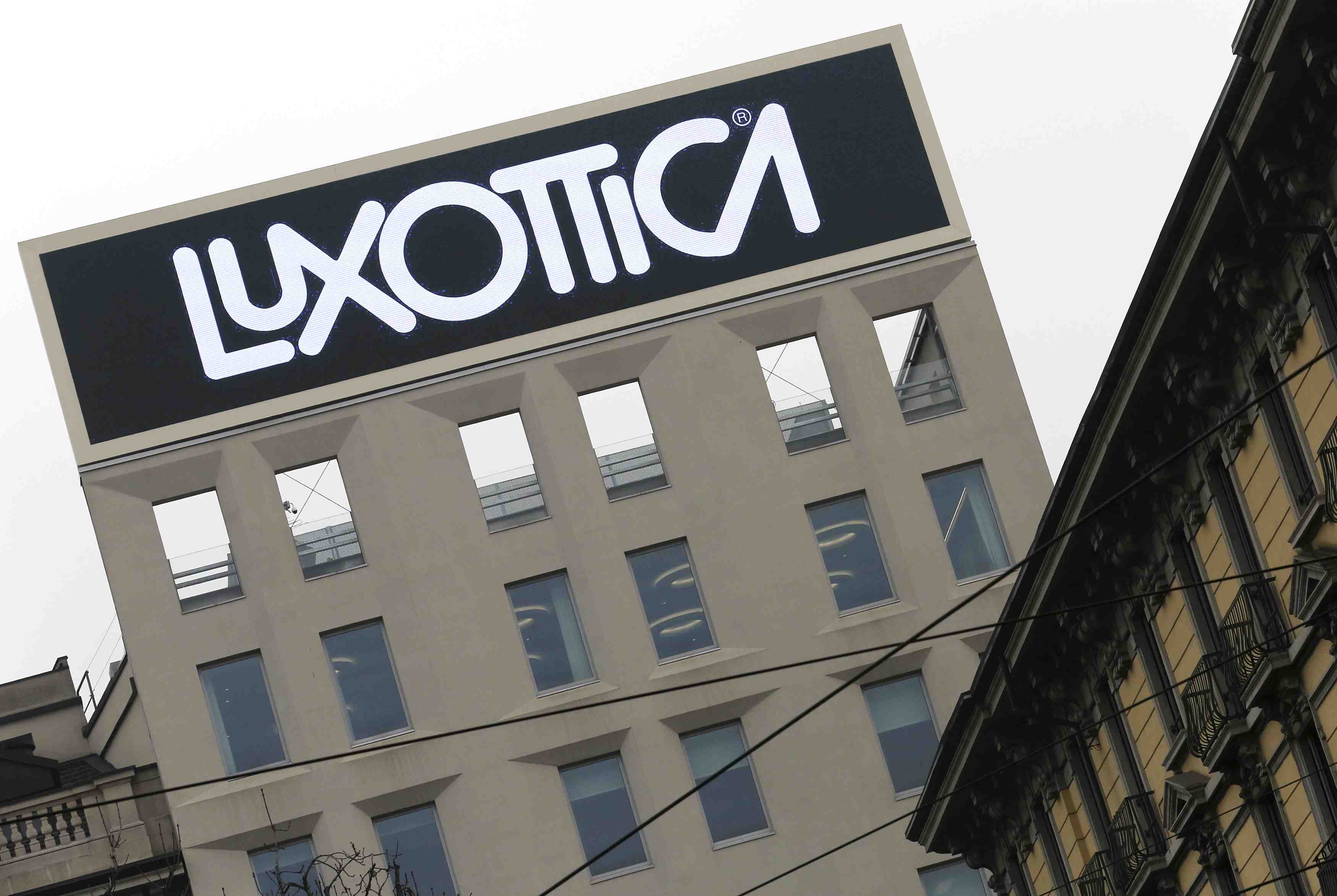 Enquete antitrust en italie sur le rachat de barberini par luxottica