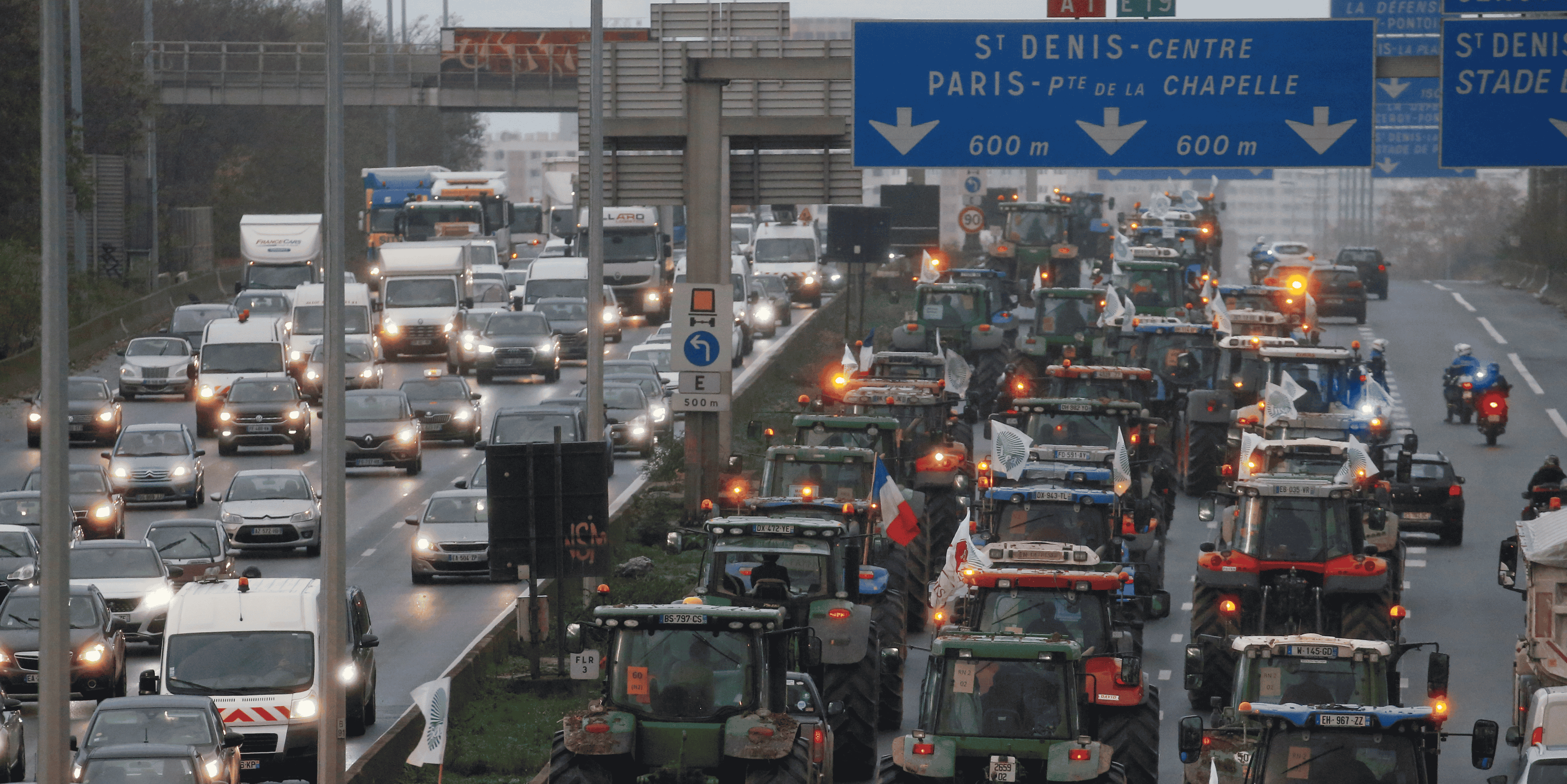 agriculteurs, manifestation, tracteurs, négociation, prix, grande distribution,