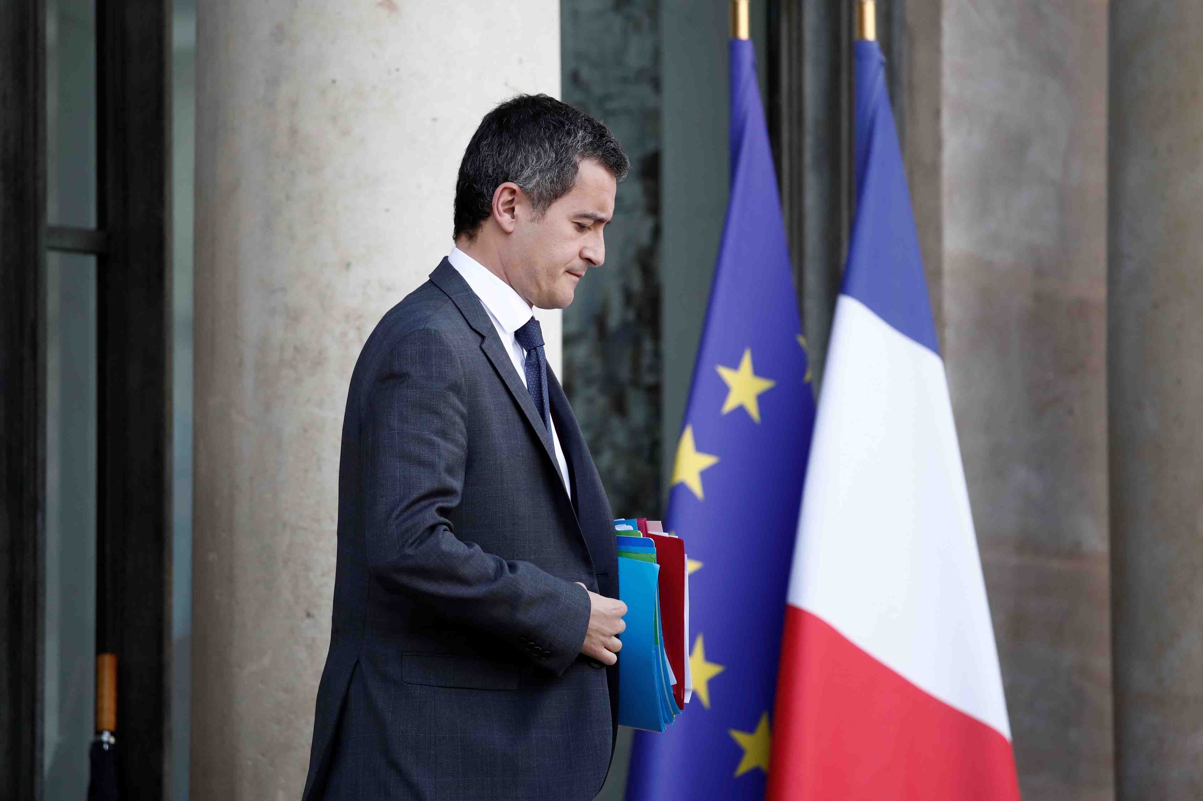 Coronavirus: la france anticipe un deficit public a 3,9% du pib en 2020, selon darmanin cite par les echos