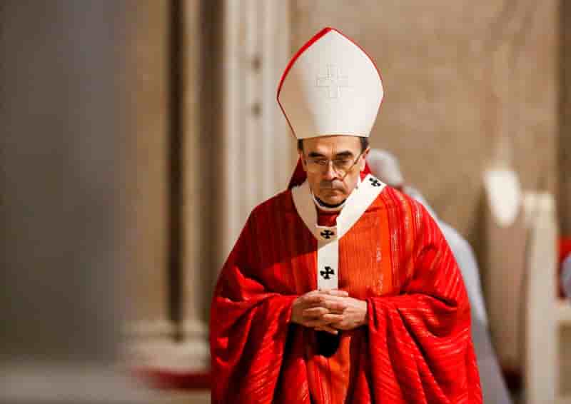 Le cardinal barbarin n'entend pas demissionner