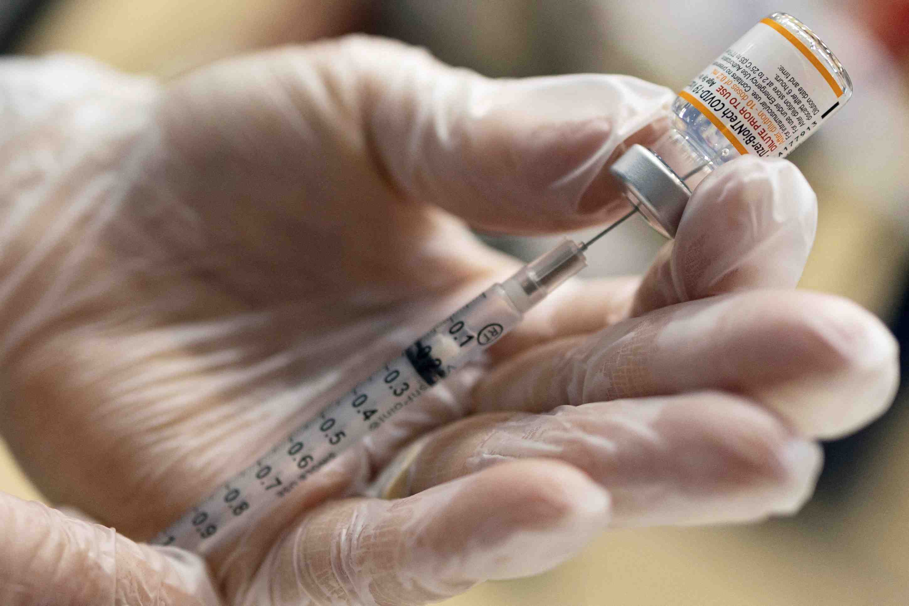 Etats-unis: le rappel vaccinal elargi aux adolescents