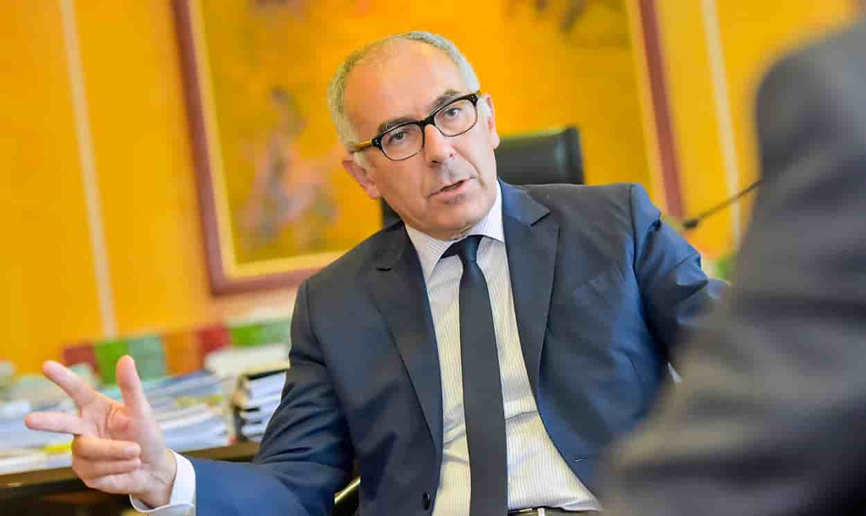 Manuel Tunon de Lara, Université de Bordeaux