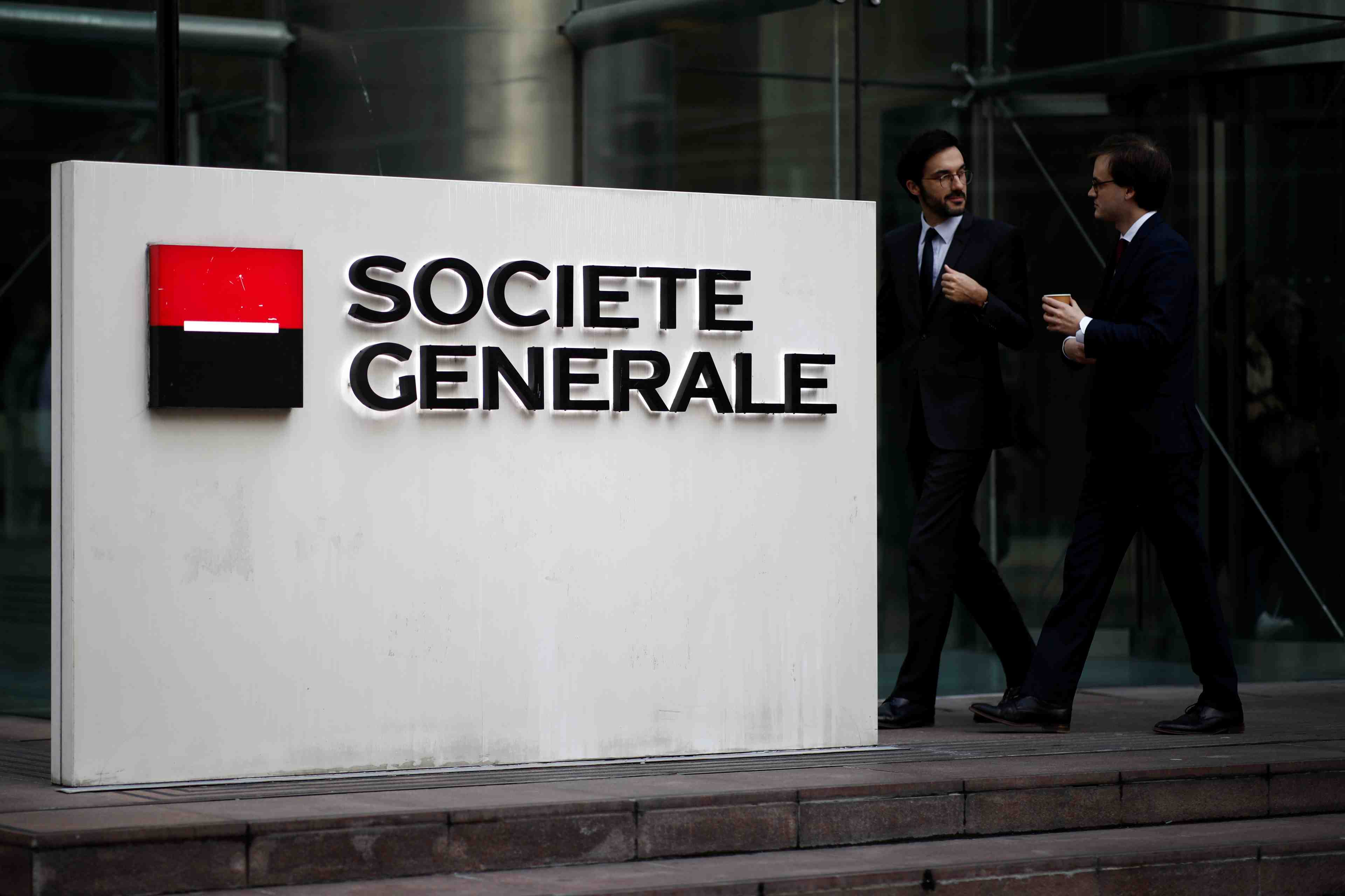 Socgen va annoncer 650 suppressions de postes en france, selon les echos