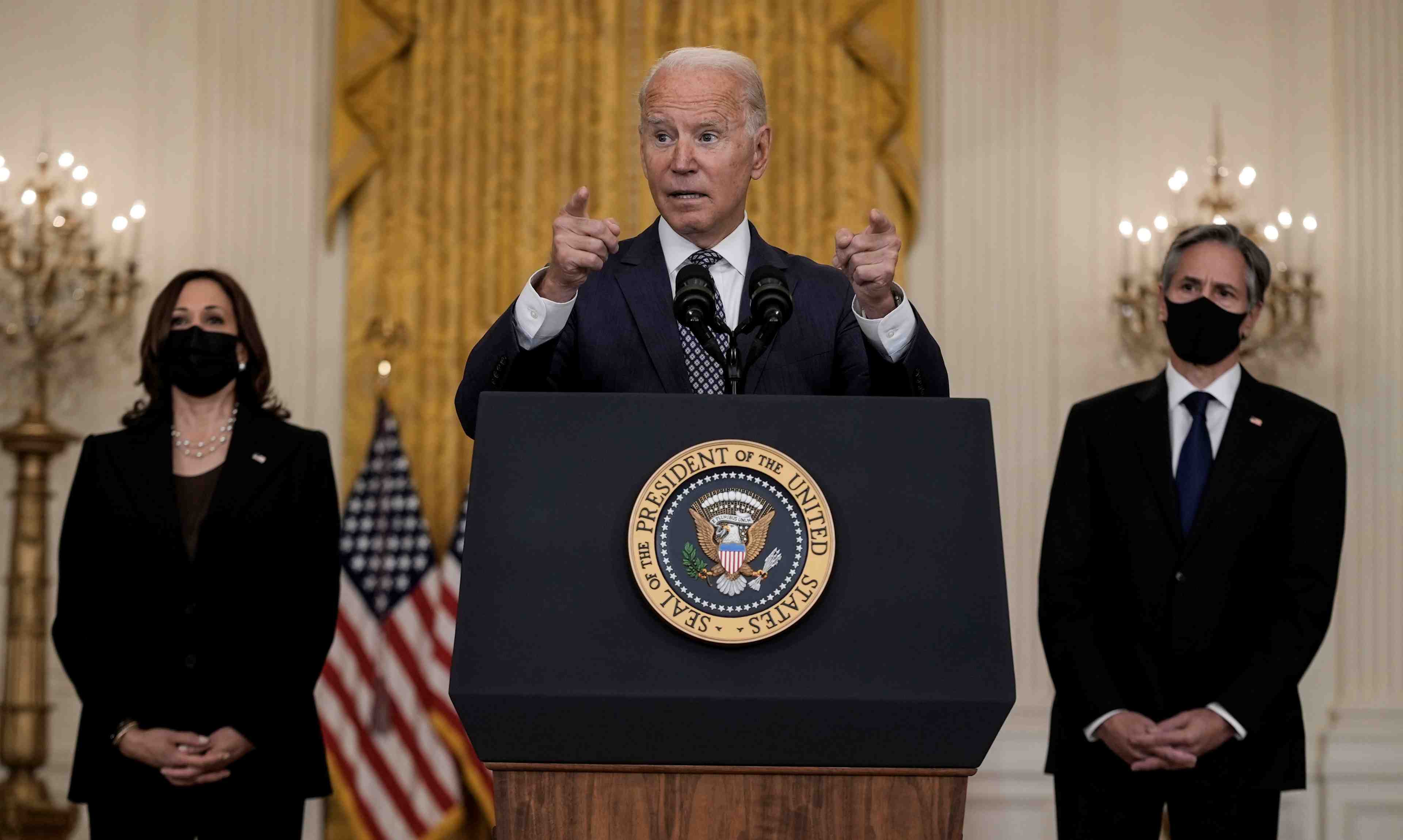 Afghanistan: biden s'engage a evacuer tous les americains qui le souhaitent