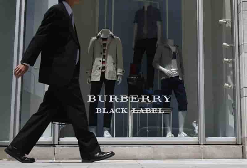 Ventes en hausse pour burberry au second semestre