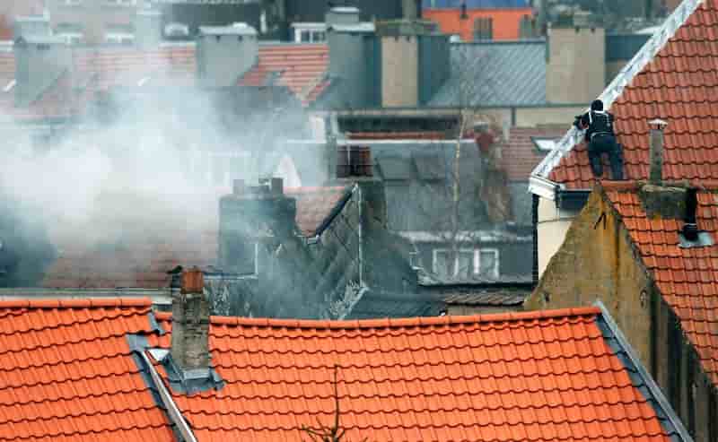 Traque policiere a bruxelles liee aux attentats de paris