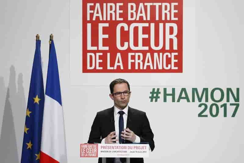 Hamon denonce valls et macron