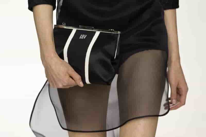 Artemis investit dans giambattista valli