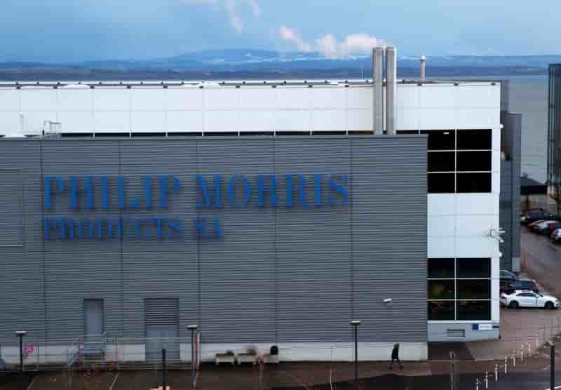Philip fait monter les encheres pour vectura