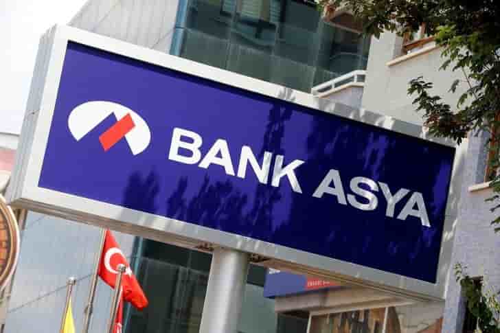 Les autorites turques suspendent les activites de bank asya
