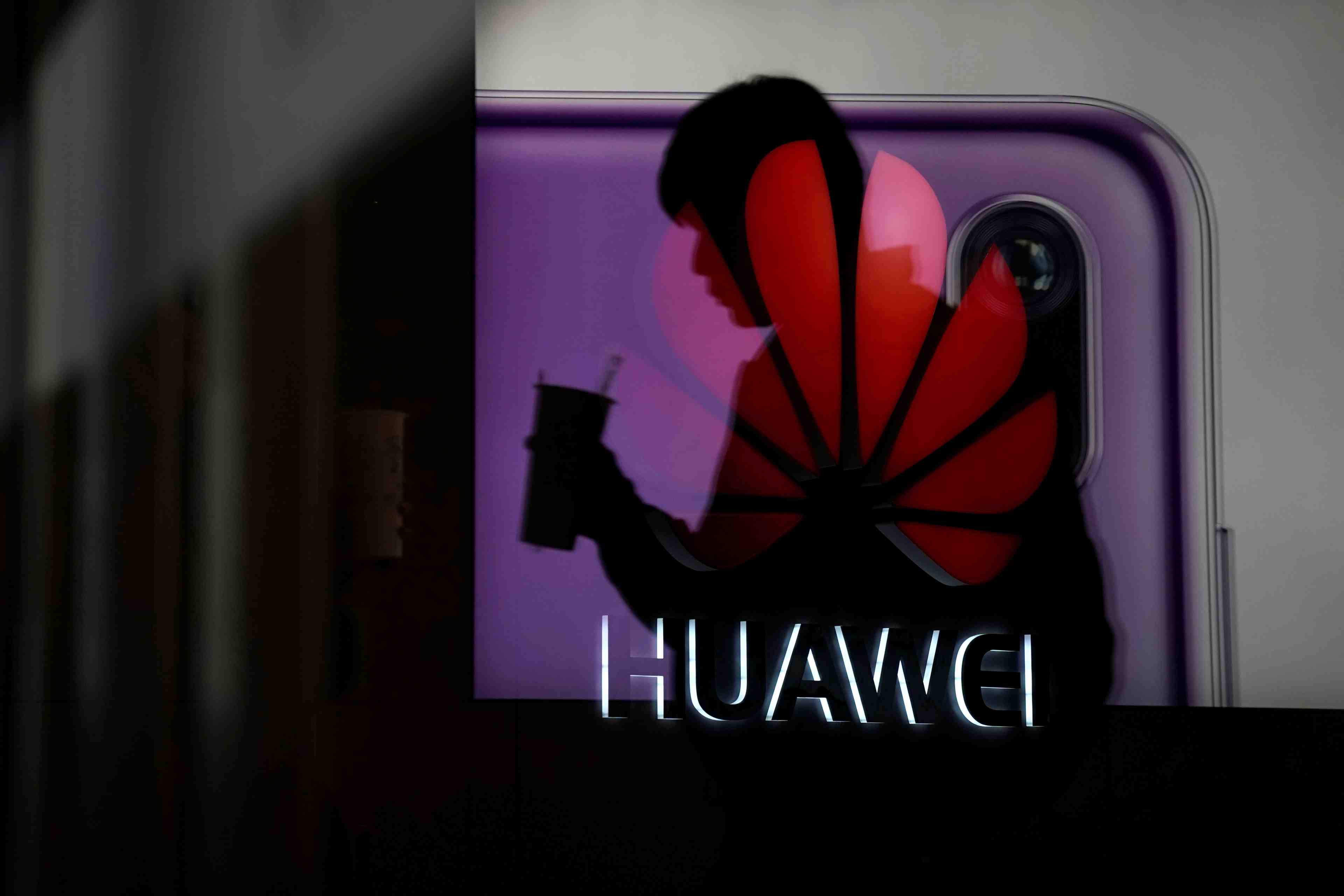 Nouveaux problemes pour huawei en france et en allemagne