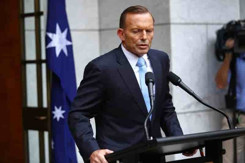 Cinq adolescents soupconnes de preparer un attentat arretes en australie