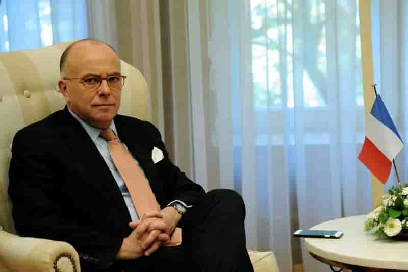 Cazeneuve felicite macron pour sa victoire et souhaite contribuer a sa reussite
