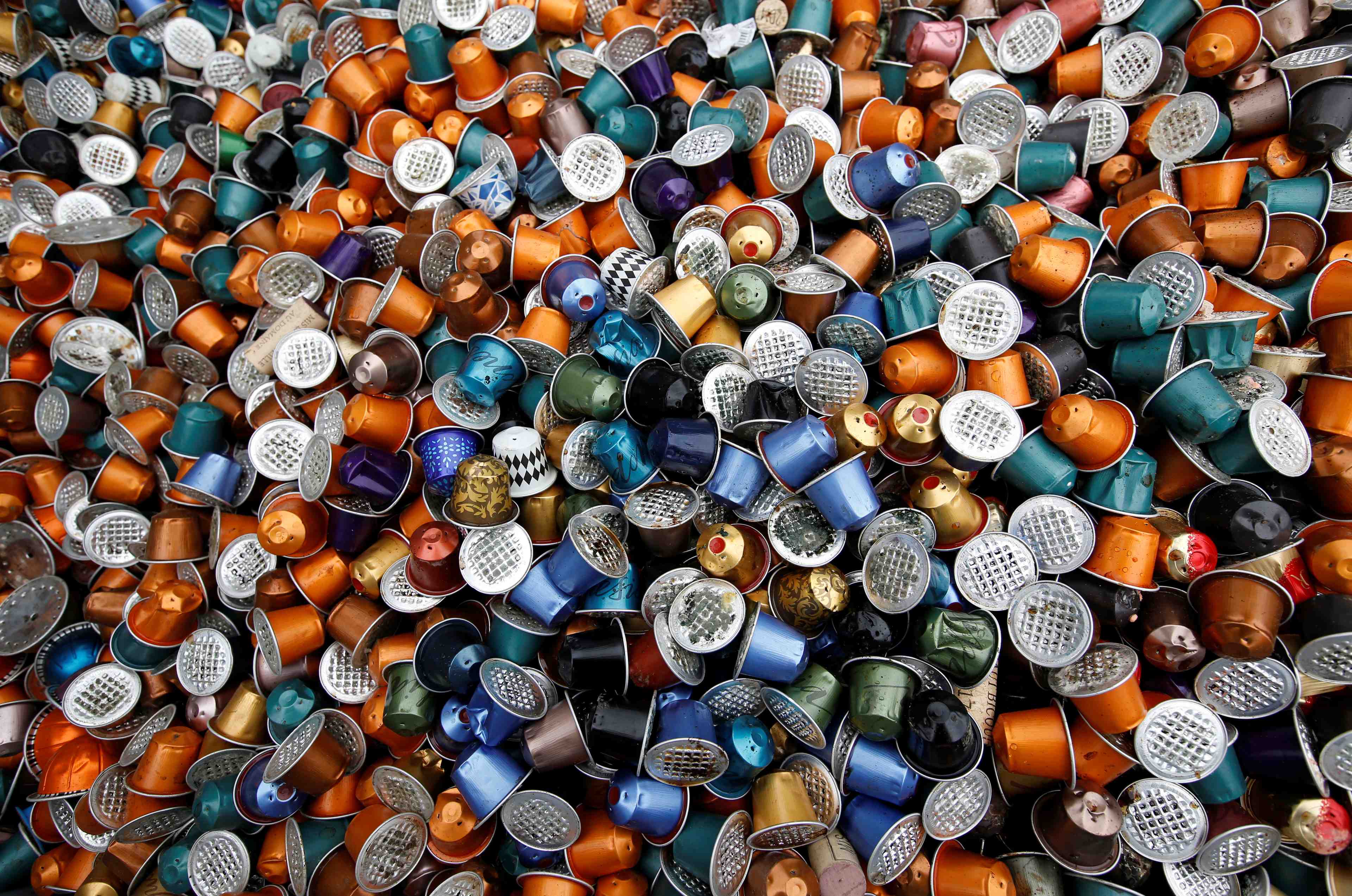 Le gouvernement saisit l'anses sur le plastique ingere