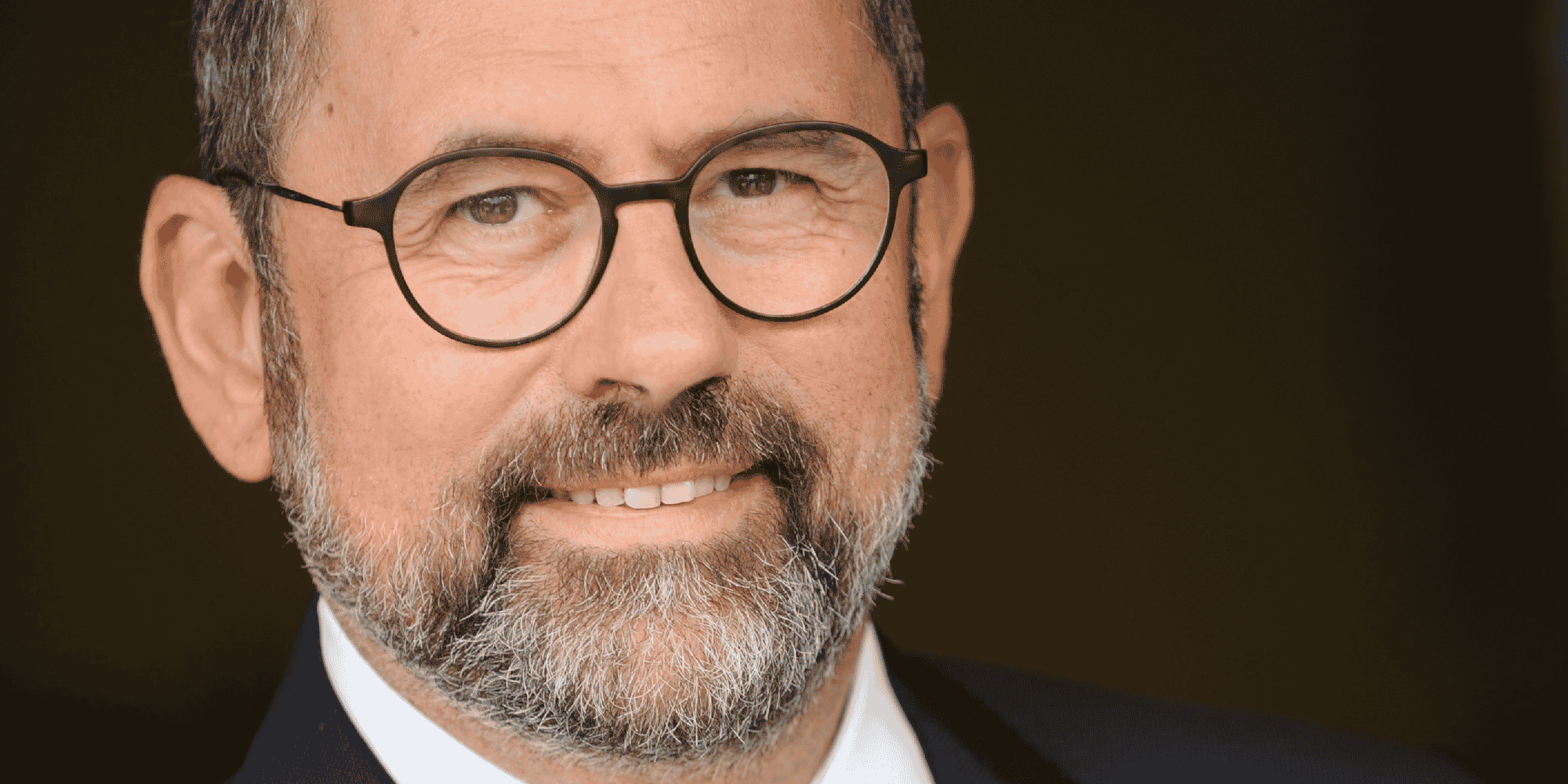 Philippe Laurent est, notamment, maire de Sceaux (Hauts-de-Seine) et secrétaire général de l'association des maires de France (AMF).
