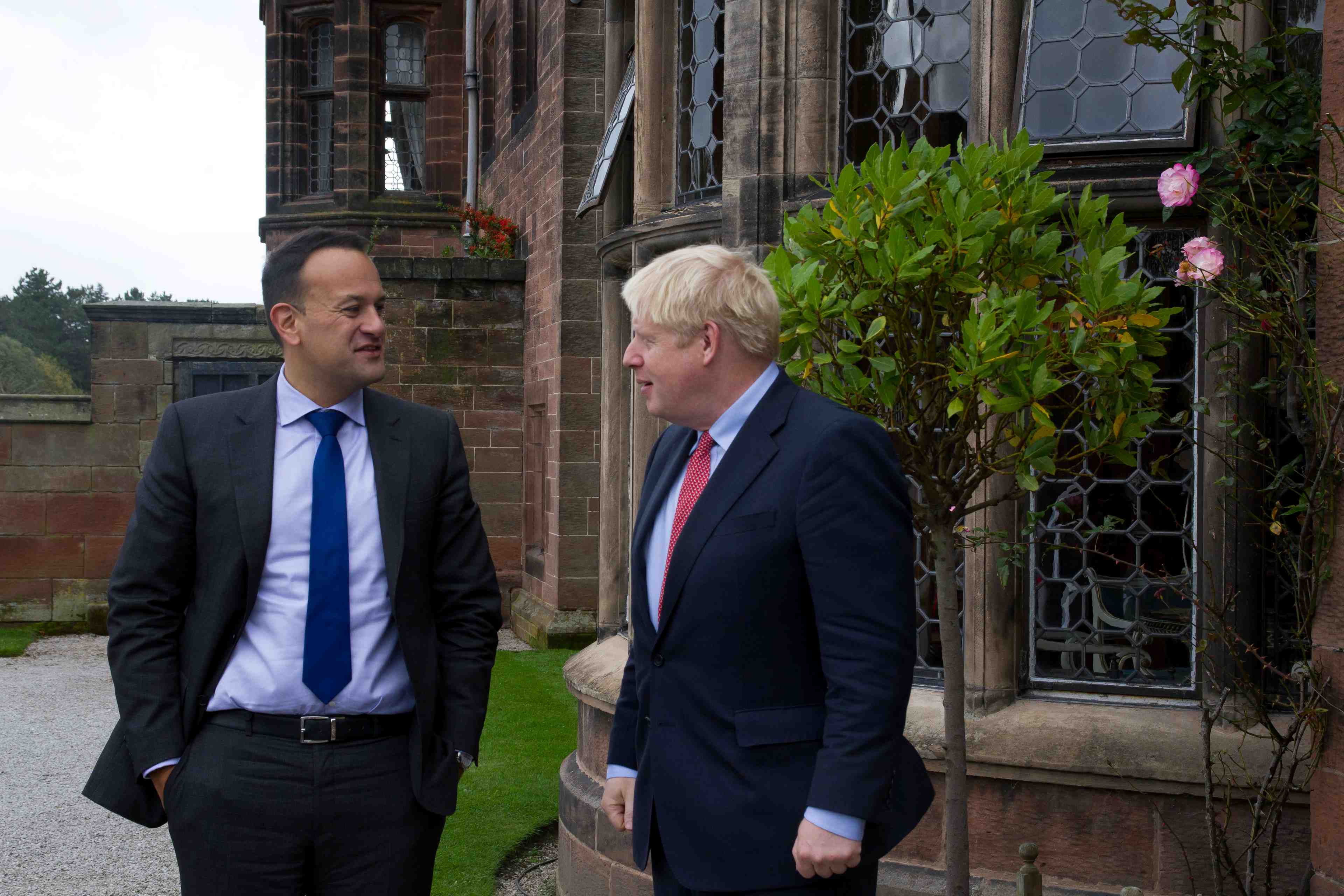 Brexit: londres et dublin pensent qu'il existe une voie vers un accord