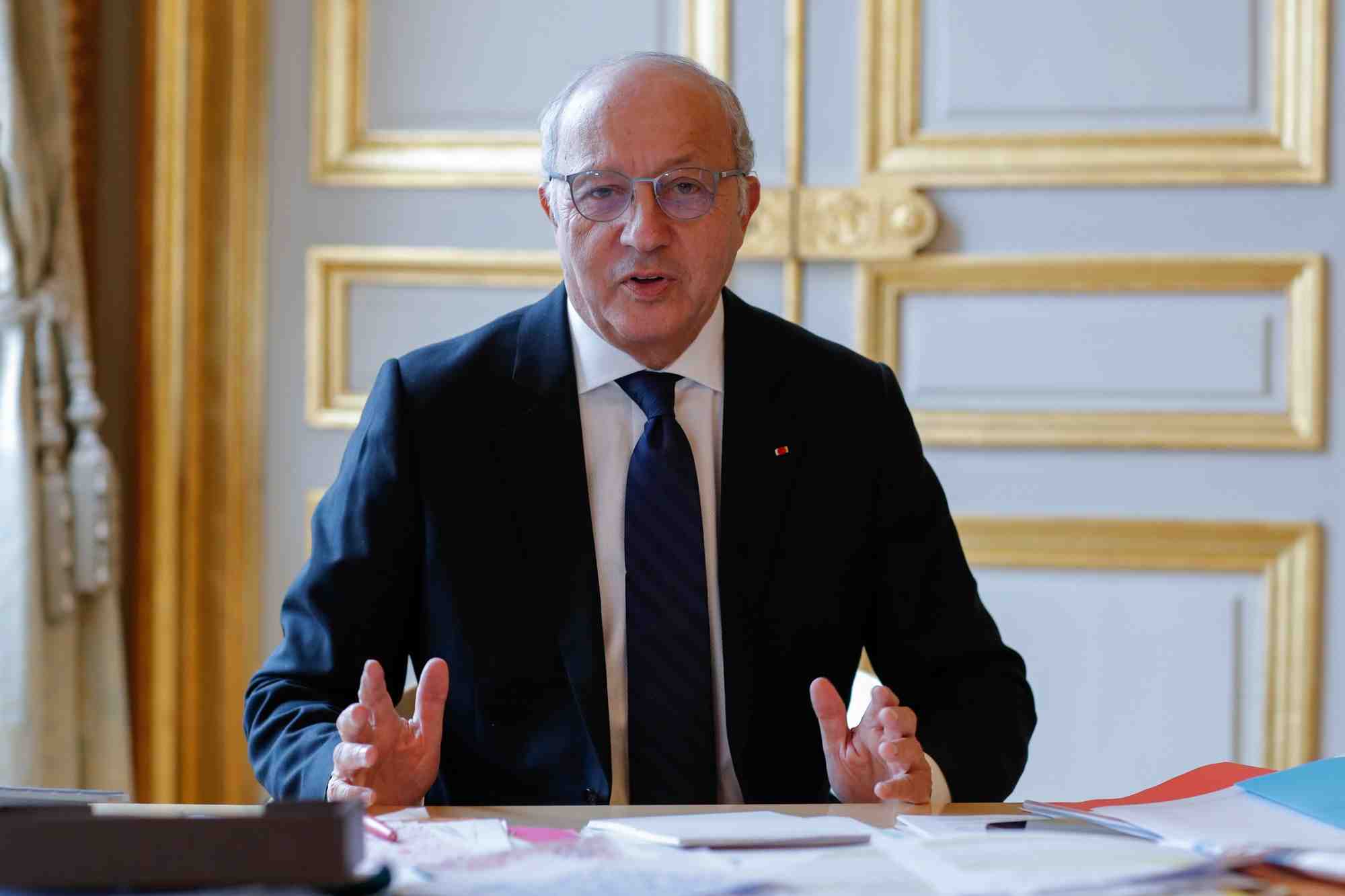 Le president du conseil constitutionnel laurent fabius