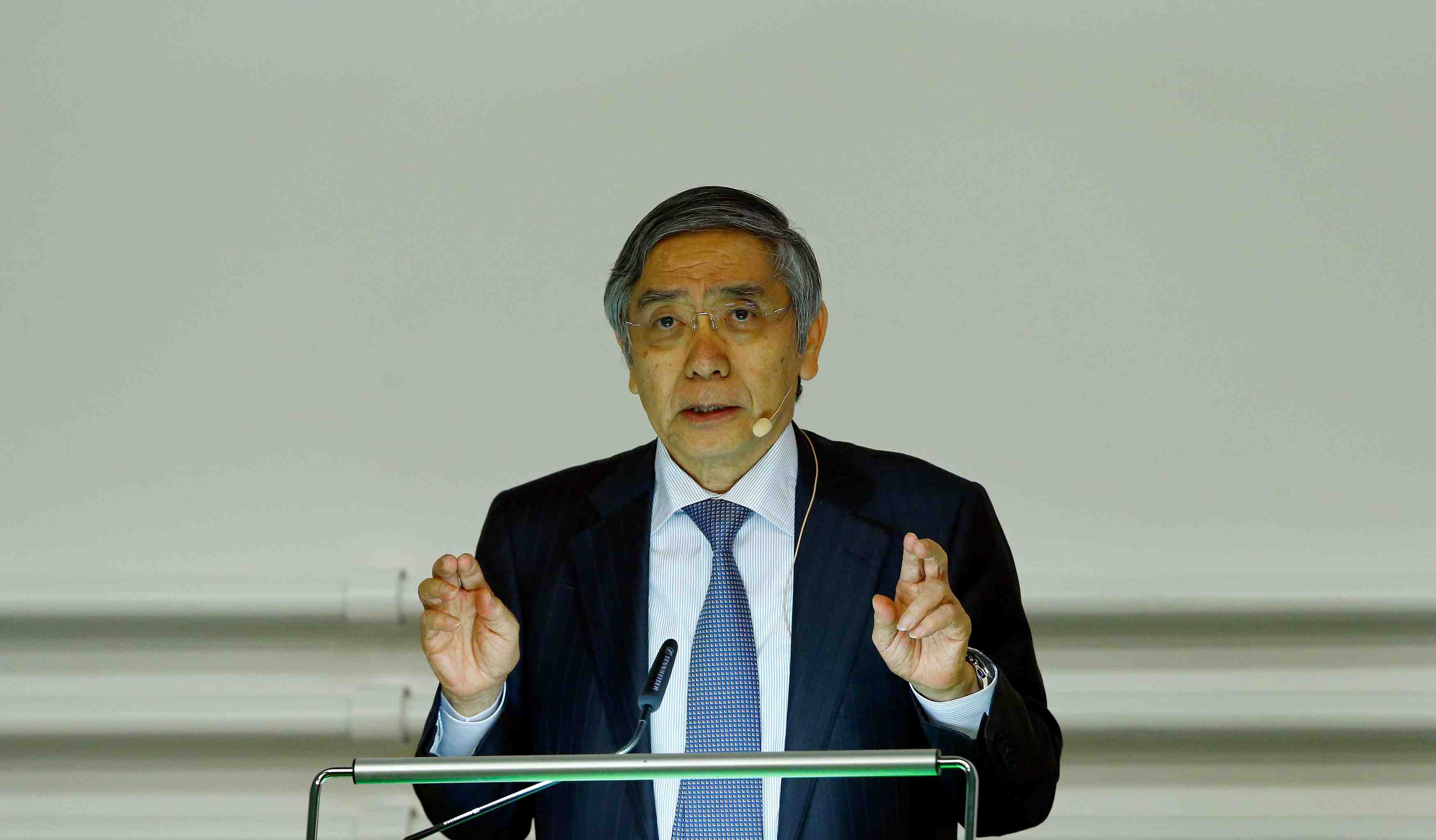 Kuroda (boj) laisse planer la possibilite d'un denouement du qqe
