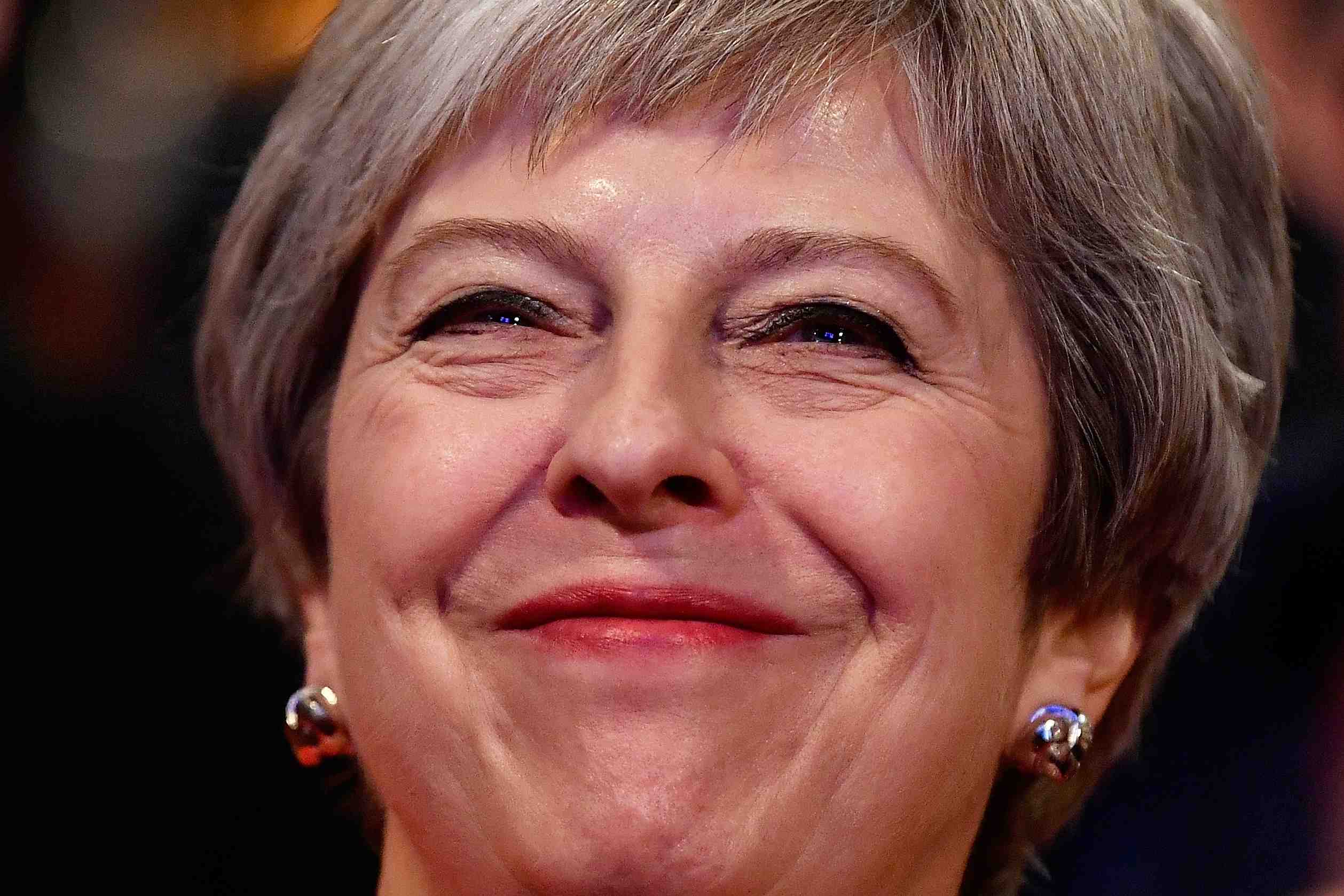 Brexit: may chercherait discretement des soutiens au labour