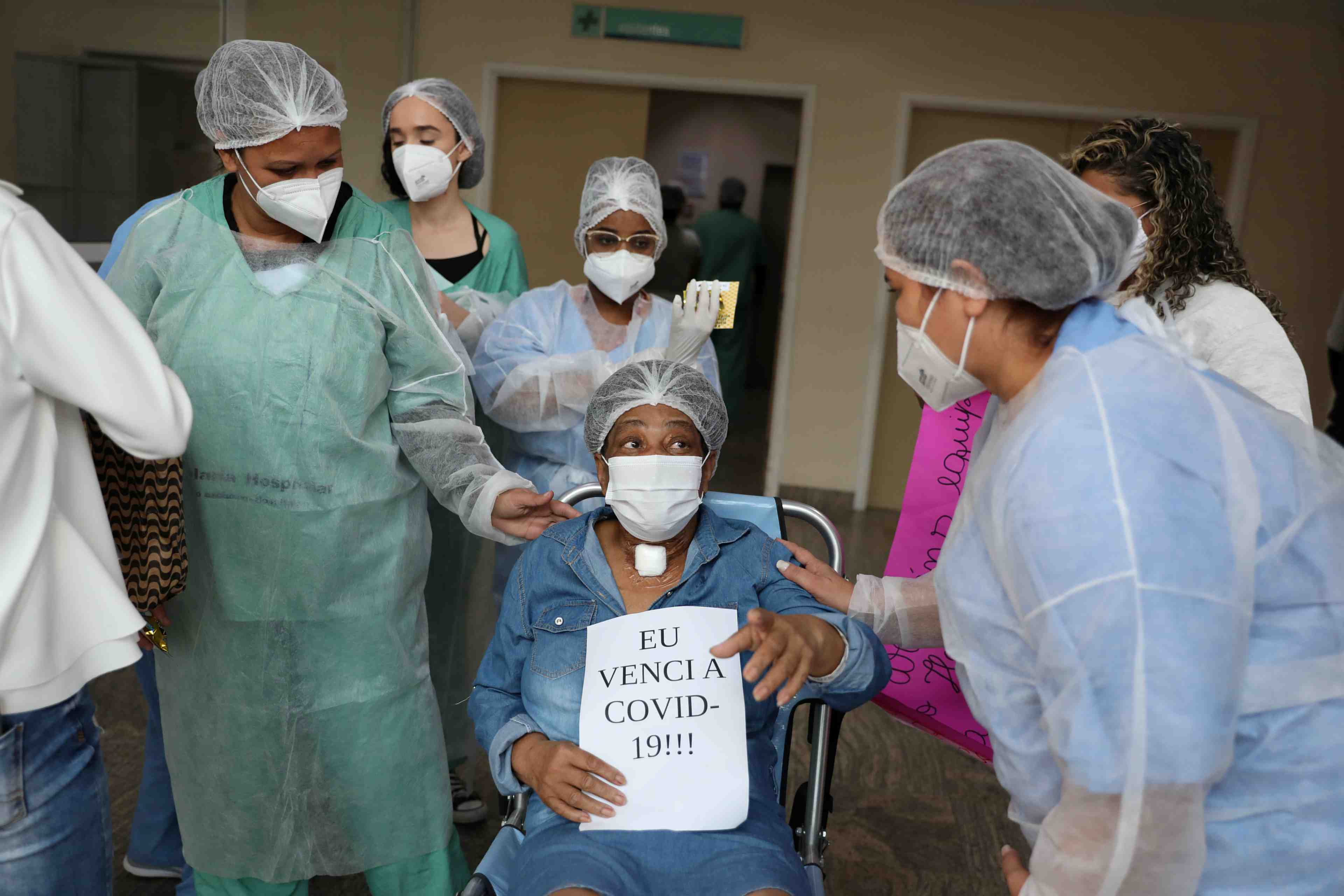 Coronavirus: le bresil depasse les 500.000 deces