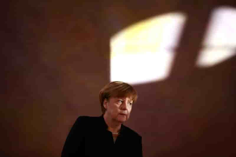 Merkel regrette le decret de trump sur l'immigration