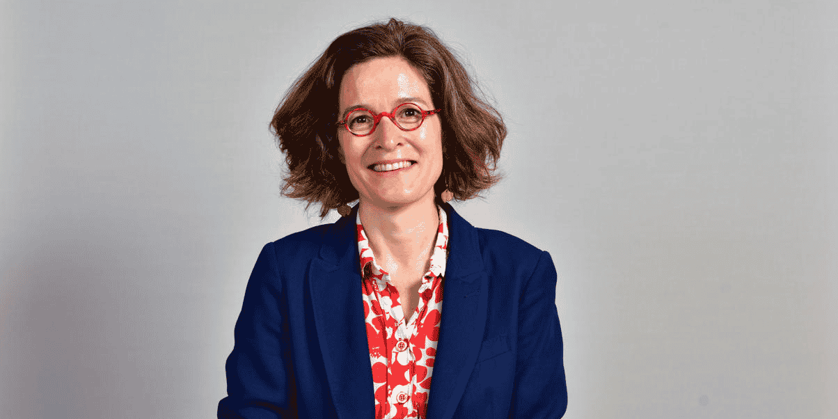 Emeline Baume de Brosses, la nouvelle vice-présidente EELV du Grand Lyon en charge de l’économie, affirme que la métropole souhaite instaurer une relation fondée de l'écoute, de la bienveillance, et du respect avec les acteurs économiques locaux.